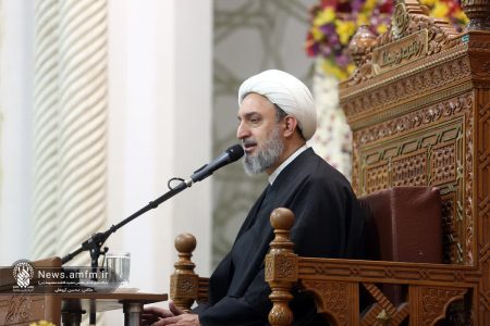 حضور مردم در خیابان کمتر از صحرای عرفات نیست