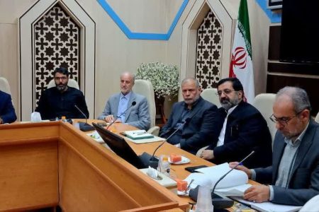 قم در تدارک حماسه‌ای از امامت تا ولایت/ میادین شهر میزبان اجتماعات بزرگ مردمی در دهه ولایت