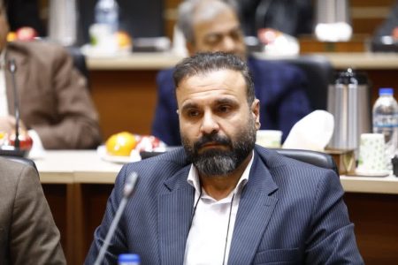 دریافت کرایه تاکسی بیش از نرخ مصوب در قم ممنوع است