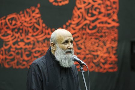 رونمایی از دیوارنگاره “لبیک یا حسین(ع)” با نام ۲۴۵ شهید در قم/ روایتی بصری از پیوند هنر و ایثار