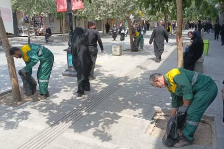 قم در سوگ سیدالشهدا(ع)/ ۱۵۰۰ نیروی شهرداری قم پای کار خدمت به عزاداران حسینی