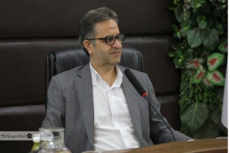 نوسانات اقتصادی و ریسک‌گریزی بانک‌ها، قدرت نقدینگی صنایع را کاهش داده است