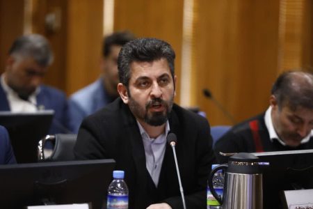ترددی معادل ۱۰ روز مرز مهران در یک روز/ اجرای کامل مأموریت‌های ترافیکی شهرداری قم در تشییع رهبر شهید با وجود محدودیت‌های امنیتی