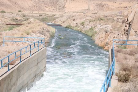 رهاسازی آب سد ۱۵ خرداد، باغات قمرود را از تنش آبی نجات داد