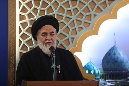 خدمت به زائران حسینی نیازمند اخلاص، صبر و گذشت است