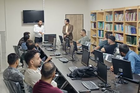 نیروهای خط مقدم مشاغل قم برای مدیریت بحران‌های پساجنگ توانمند می‌شوند