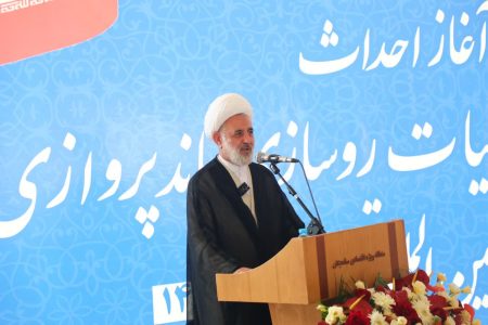 فرودگاه قم می‌تواند به قطب گردشگری مذهبی و حمل‌ونقل بار کشور تبدیل شود
