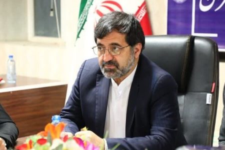 سالن‌های فرهنگی و اداری را وارد چرخه سینما کنیم