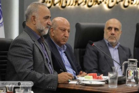 خدمات زائران و گردشگران در قم باید ساماندهی شوند