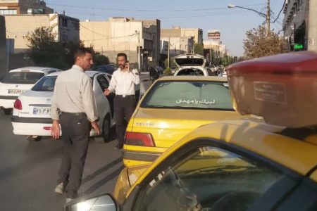 تشدید نظارت تاکسیرانی همزمان با “روز قم”/ضرورت میزبانی شایسته از زائران و مجاوران