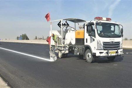 طرح خط کشی راههای اصلی استان قم اجرا شد